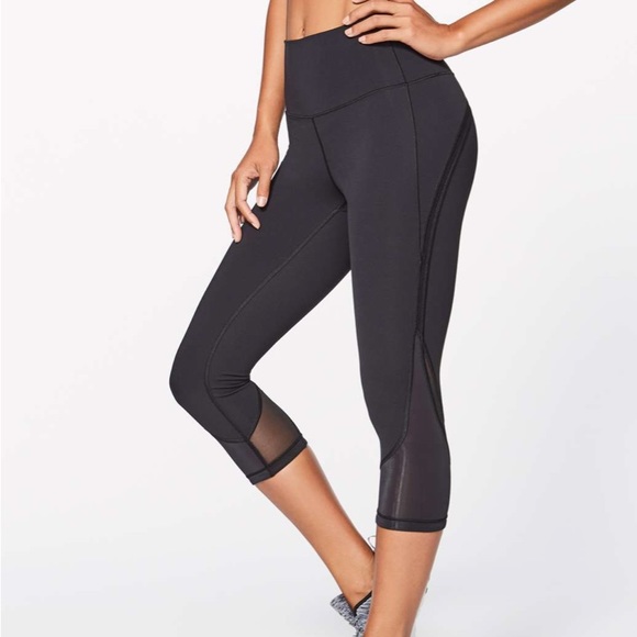 Lululemon Fresh in Mesh Crop Black Leggings (19”) - Picture 1 of 6